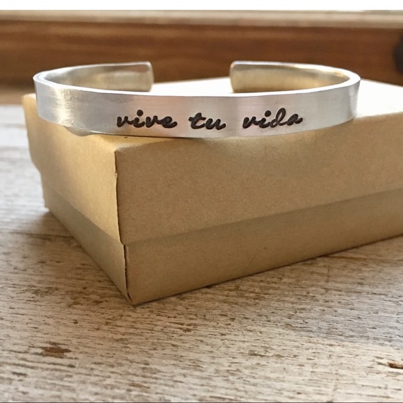 Jewelry - Vive tu vida ✨ Bracelet